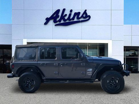 Used 2021 Jeep Wrangler Unlimited Sport image 1
