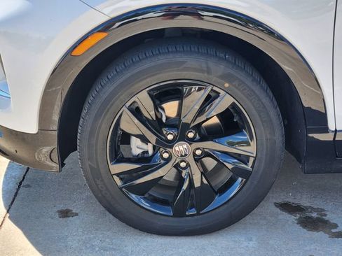 Used 2024 Buick Encore GX Sport Touring w/ Advanced Technology Package FWD image 10