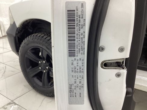 Used 2018 RAM 1500 Tradesman image 46