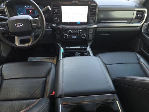 Used 2025 Ford F350 Lariat w/ Lariat Ultimate Package AWD/4WD image 44