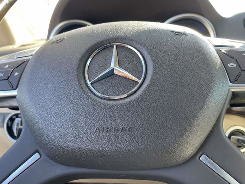 Used 2012 Mercedes-Benz ML 350 4MATIC image 19