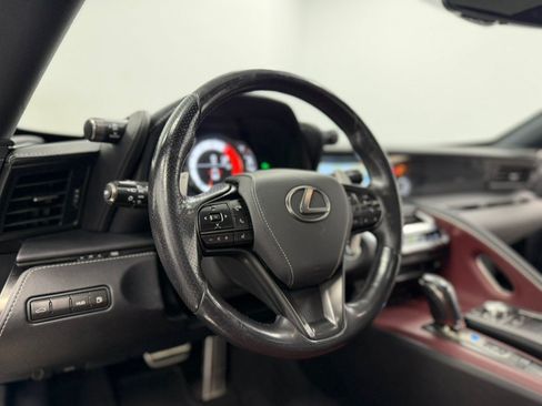 Used 2018 Lexus LC 500 Coupe w/ Sport Package RWD image 41