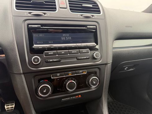 Used 2013 Volkswagen GTI 4-Door FWD image 23