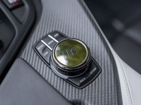 Used 2020 BMW i8 Coupe AWD/4WD image 43