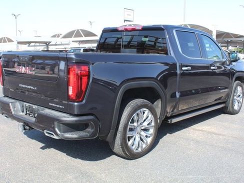Used 2024 GMC Sierra 1500 Denali w/ Denali Reserve Package AWD/4WD image 3