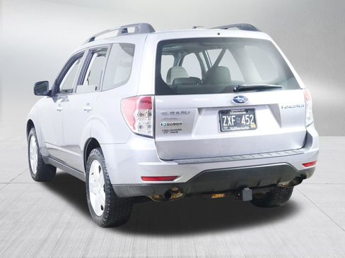 Used 2010 Subaru Forester 2.5X Premium image 5