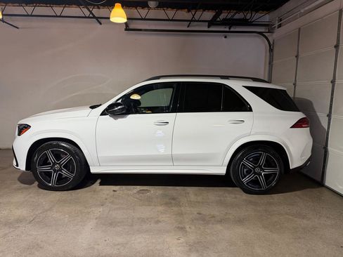 Used 2024 Mercedes-Benz GLE 350 4MATIC image 2