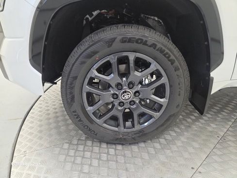 New 2026 Toyota Tundra Platinum image 17