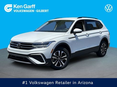 Used 2023 Volkswagen Tiguan S FWD image 1
