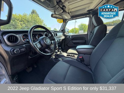 Used 2022 Jeep Gladiator Sport AWD/4WD image 13