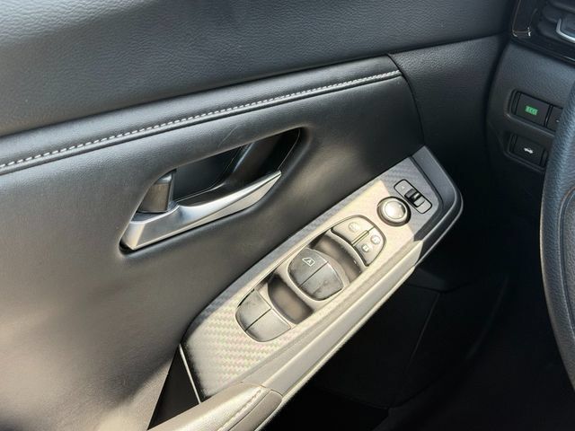 Used 2024 Nissan Sentra SV FWD image 15