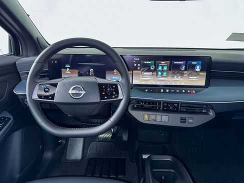 New 2026 Nissan Leaf SV+ image 11