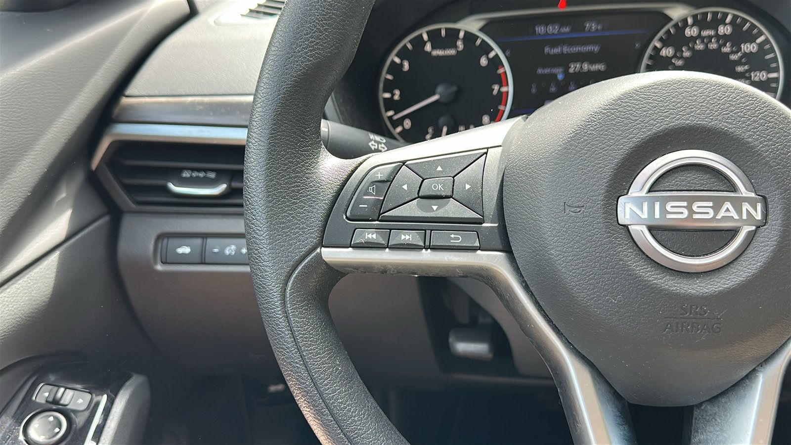 Certified 2023 Nissan Altima 2.5 SV AWD/4WD image 16