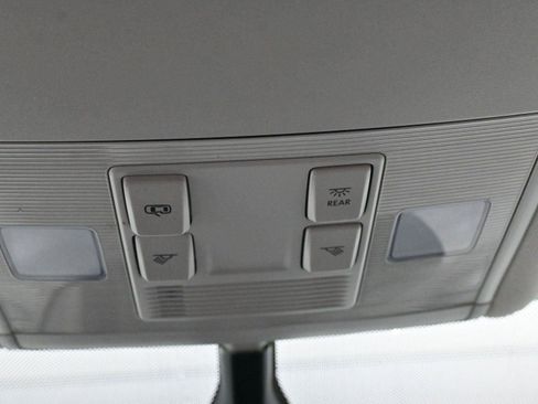 Used 2023 Volkswagen Taos S image 26