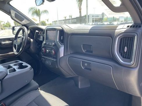 Used 2021 Chevrolet Silverado 1500 LT AWD/4WD image 28