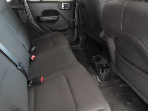 Used 2021 Jeep Wrangler Unlimited Sport AWD/4WD image 23