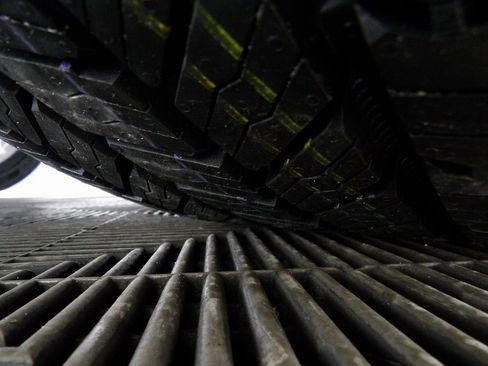 Used 2023 Chevrolet Silverado 1500 High Country w/ Technology Package image 41