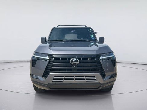 Used 2025 Lexus GX 550 w/ Cold Area Package AWD/4WD image 2