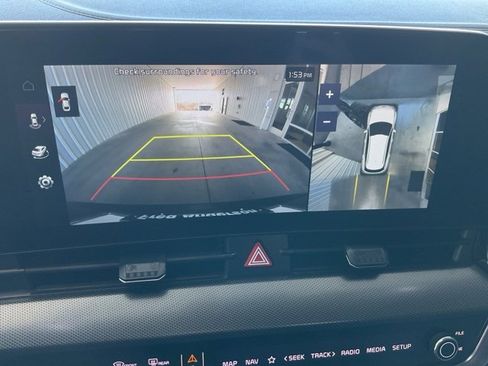 Used 2024 Kia Sportage SX image 19