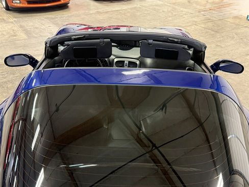 Used 2006 Chevrolet Corvette Coupe w/ Preferred Equipment Group RWD image 40