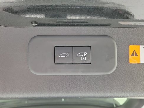 Used 2026 Lexus TX 500h AWD w/ Technology Package image 7
