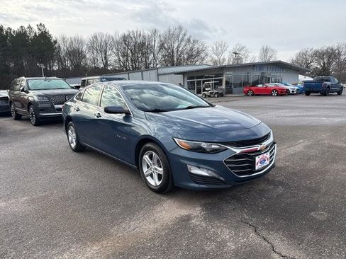 Used 2024 Chevrolet Malibu LT image 12