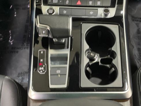 Certified 2023 Audi Q8 Premium Plus image 17