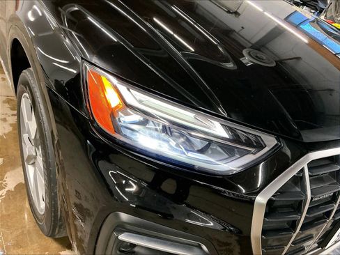 Used 2023 Audi Q5 2.0T Premium w/ Convenience Package image 30