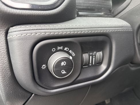 Used 2023 RAM 2500 Limited image 21