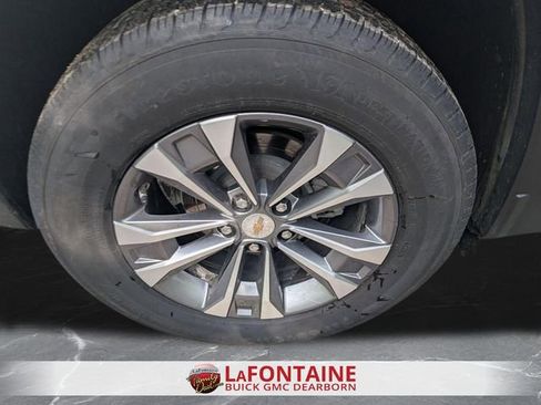 Used 2025 Chevrolet Equinox LT FWD image 28