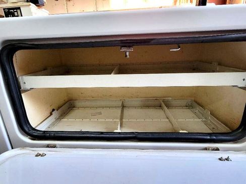 Used 2017 RAM 5500 Tradesman image 38