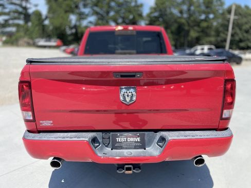 Used 2013 RAM 1500 Express RWD image 6