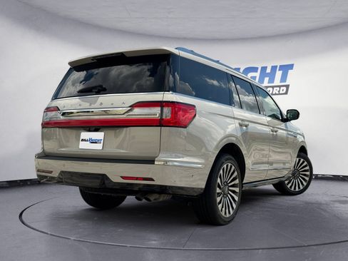 Used 2021 Lincoln Navigator Reserve w/ Luxury Package AWD/4WD image 5