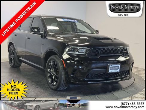 Used 2022 Dodge Durango R/T w/ Blacktop Package AWD/4WD image 1