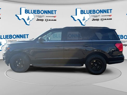 Used 2022 Ford Expedition XLT AWD/4WD image 8