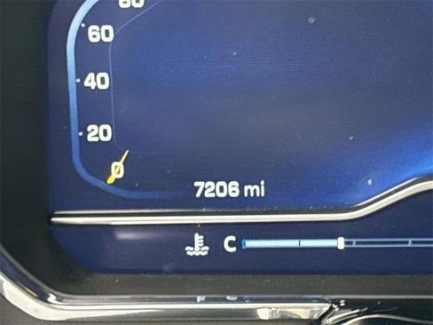 Used 2025 Chevrolet Silverado 1500 LT image 11