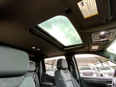 New 2025 GMC Sierra 1500 AT4 w/ AT4 Premium Package image 13