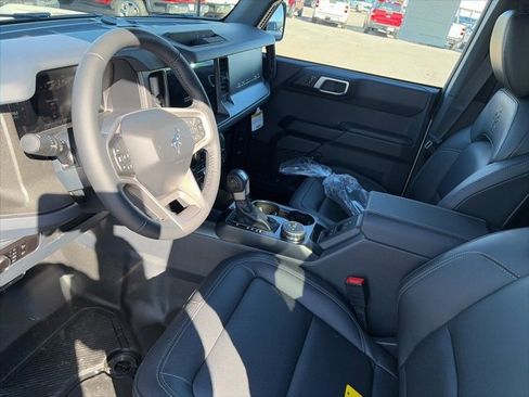 New 2025 Ford Bronco Big Bend image 16