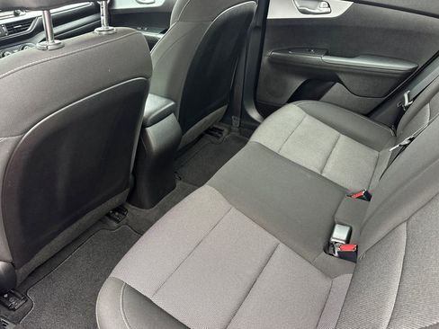 Certified 2023 Kia Forte LXS w/ LXS Technology Package image 15