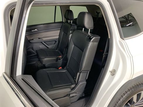 Used 2021 Volkswagen Atlas SEL R-Line image 31