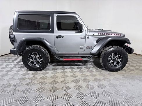 Used 2018 Jeep Wrangler Rubicon AWD/4WD image 8