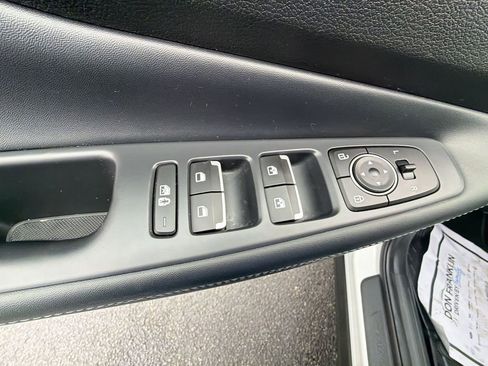 Used 2022 Hyundai Santa Fe SEL w/ Convenience + Premium Package image 19