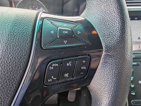 Used 2019 Ford Explorer Limited w/ Class III Trailer Tow Package FWD image 19