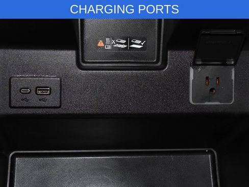 Used 2025 Chevrolet Silverado 2500 High Country w/ Technology Package image 19