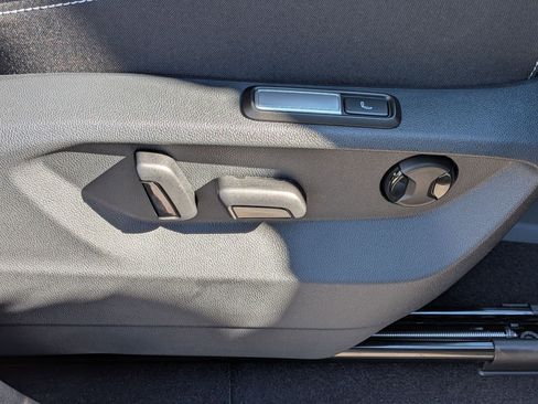 New 2026 Volkswagen Atlas SEL Premium R-Line image 40