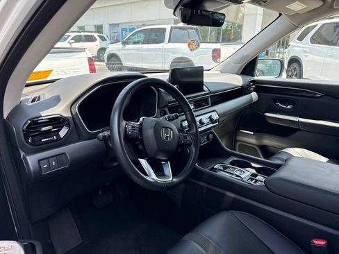 Used 2023 Honda Pilot EX-L image 8