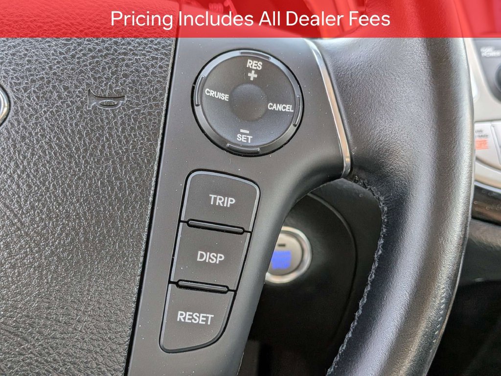 Used 2013 Hyundai Genesis 3.8 RWD image 25