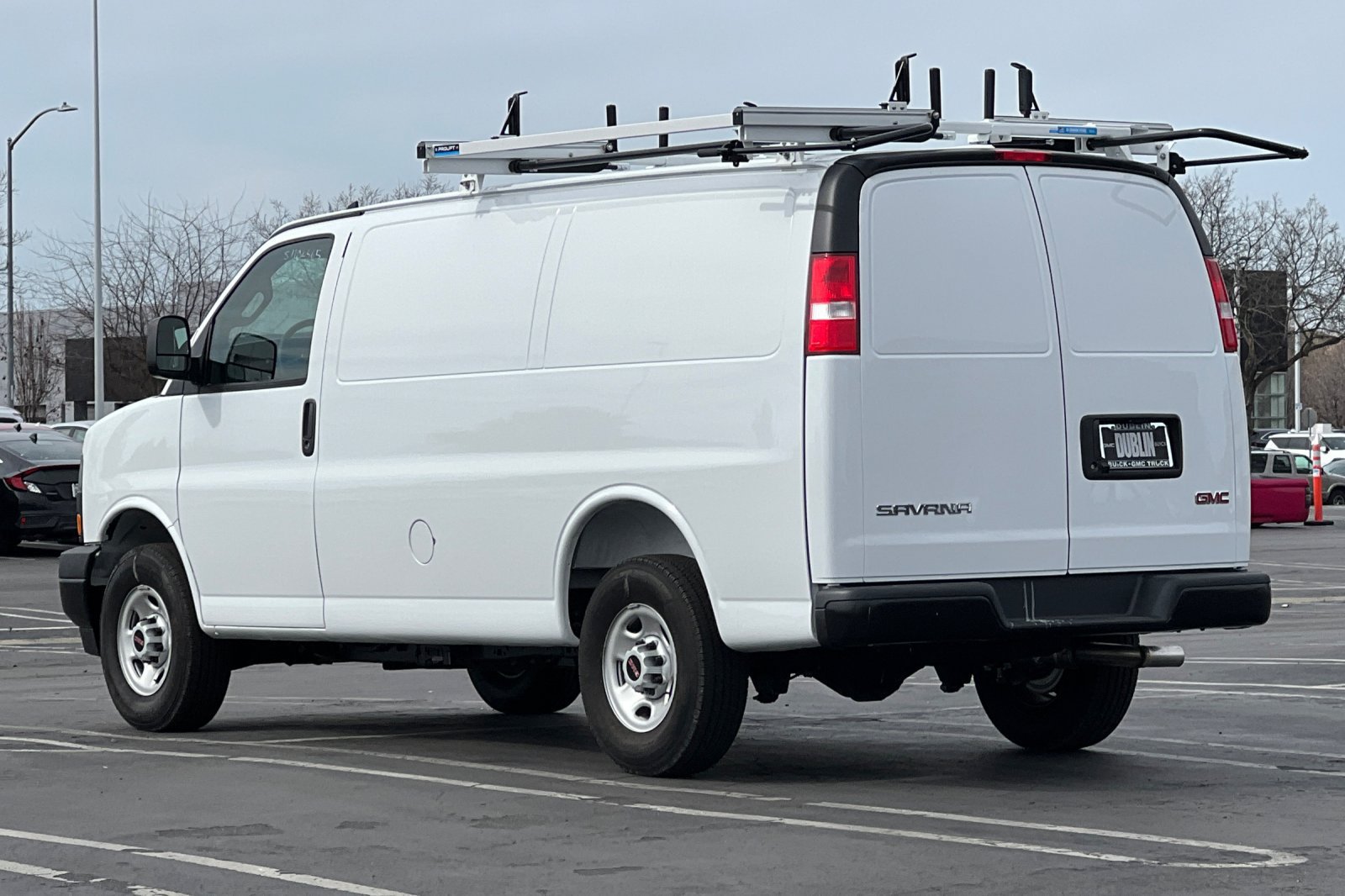 New 2025 GMC Savana 2500 w/ Driver Convenience Package RWD image 6