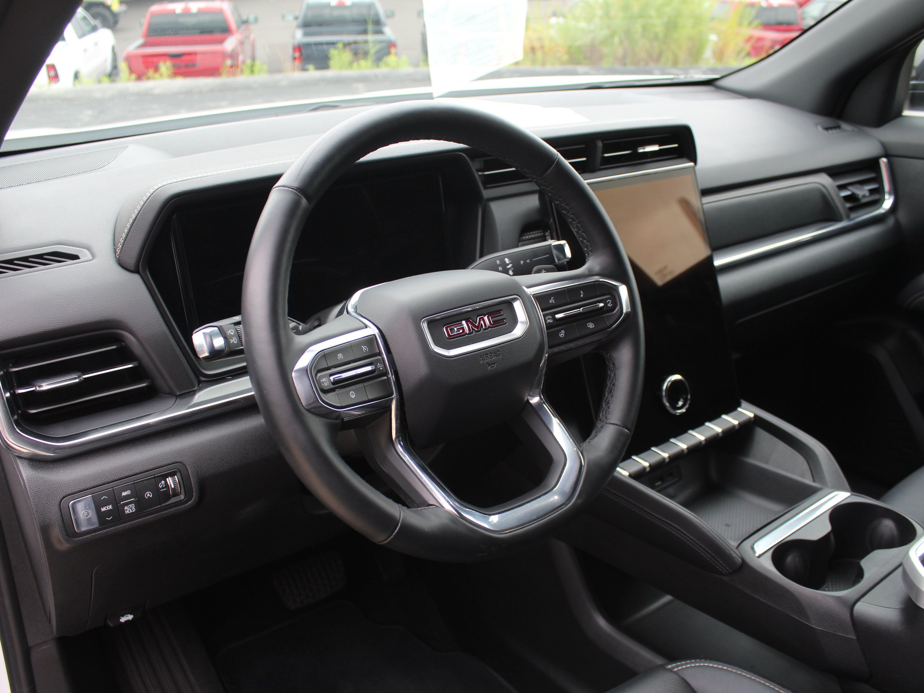 Used 2026 GMC Terrain Elevation w/ Elevation Premium Package AWD/4WD image 14