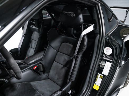 Used 2019 Porsche 911 GT3 RS w/ Weissach Package RWD image 19